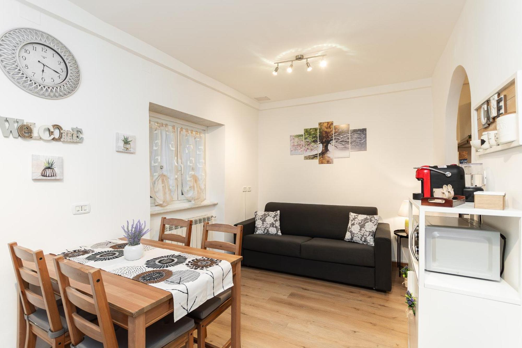 15 Min Centro E Stazione Ferroviaria Appartement Genua Buitenkant foto